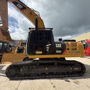 Excavatrice sur chenilles Caterpillar 325D2 d'occasion, d'origine, pour travaux de terrassement, puissance 140 kW, capacité de la benne 1,2 m³, moteur, engrenages et transmission en bon état - Product Image 1
