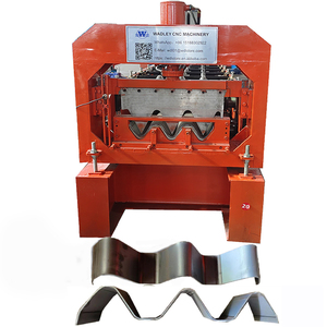 Machine de formage de barrières de sécurité routière en acier galvanisé en forme de W, à longue durée de vie, pour la construction de garde-corps d'autoroute - Product Image 1