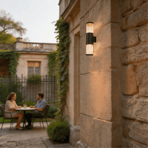 Lampada da Parete LED per Esterni 12W SMD, Impermeabile IP54, Luce Bianca Calda 3000K, in Alluminio Pressofuso per Giardino e Patio - Product Image 2