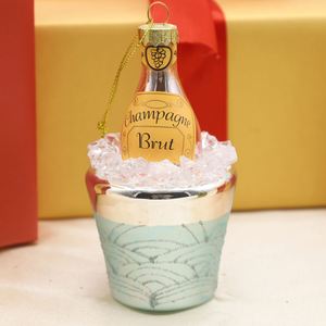 Globo de Vidrio Soplado Personalizado de Alta Calidad 2025 con Diseño de Amor para Decoraciones Colgantes de Árboles de Navidad, Color y Tamaño Personalizables - Product Image 2