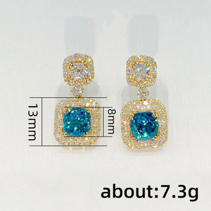 Orecchini Pendenti Geometrici Quadrati da Donna, Gioielli Eleganti alla Moda, Accessorio Statement per Uso Quotidiano - Product Image 3