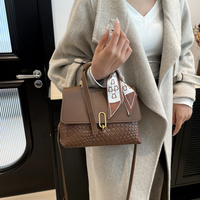 Sacs à main populaires en gros filles femmes sac à main avec jeunes femmes sacs à main de luxe de qualité dames