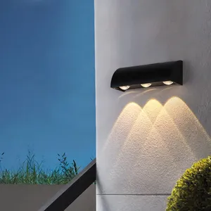 Parete applique Up Down forma di cubo impermeabile corridoio illuminazione esterna solare di sicurezza luci da parete per la porta