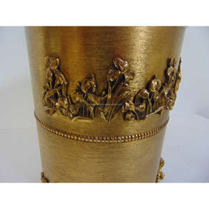 Poubelle dorée de style vintage antique avec pétales sculptés Supports de sol pour usage commercial à domicile pour accessoires de cuisine et de salle de bain - Product Image 3