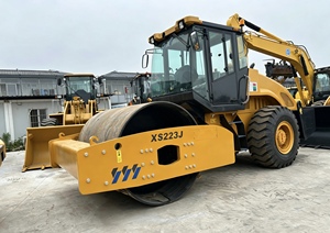 รถบดอัดดินและยางมะตอยมือสอง รุ่น XS223J ระบบไฮดรอลิกประหยัดพลังงาน ดรัมเรียบทนทานต่อการสึกหรอ - Product Image 5