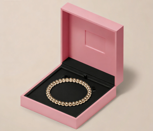 Logo personnalisé pour boîte à bagues et boîte d'emballage de bijoux en cuir PU violet haut de gamme - Product Image 3