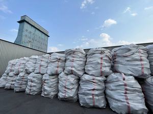 Coque de fundición de alto contenido de carbono 90% de carbono fijo 80-120mm, combustible metalúrgico <span class=keywords><strong>para</strong></span> fundición en hornos de fusión y fundición en cupolas - Product Image 6