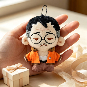 Muñeco de Peluche Personalizado de 10 cm, Personaje de Anciano Barbudo de Dibujos Animados, Llavero de Peluche, Mini Muñeco de Algodón Suave Hecho a Mano - Product Image 3