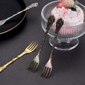 4.7 inci paduan seng anggur Set garpu Mini emas perak mawar emas perunggu untuk rumah Hotel kue buah Escargot kue siput garpu - Product Image 1