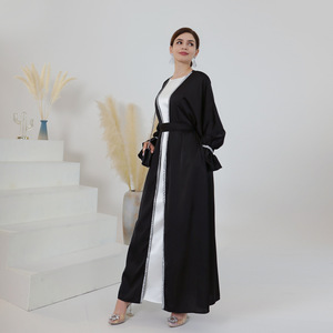 Abito Elegante e Modesto per Donne Bettergirl, Nuovo Abaya Musulmano con Pieghe, Vestito Nero per Donne di Dubai e Turchine - Product Image 2