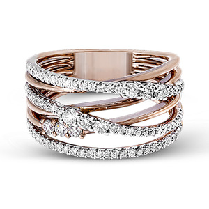 Anello di Fidanzamento F239 per Donna in Oro Rosa con Diamante Taglio Brillante Rotondo Colore G Naturale e Pietre Laterali - Product Image 2