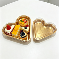 Plateau à dessert en forme de cœur doré métallique avec couvercle en PET transparent, emballage alimentaire de qualité supérieure pour gâteaux, pâtisseries, chocolats, truffes, boîte cadeau - OEM personnalisé