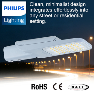 Lampadaire LED <span class=keywords><strong>Philips</strong></span> BRP592 16300 lm, 100 W, IP66, dimmable 1-10V DALI, pour extérieur - Product Image 1