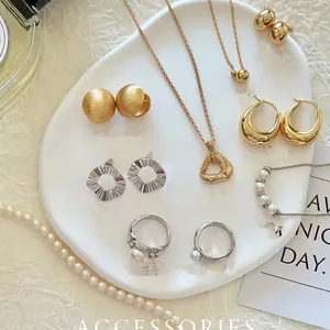 Qingdao supplier luxury fashion hot selling metal earrings women gift jewelry