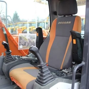 Excavatrice sur pneus d'occasion Doosan DX140 55 60 80 de haute qualité, la moins chère du marché. Machines d'occasion Doosan DX 60 80 140 150 225 300 340 350 - Product Image 6