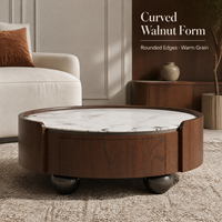Table basse ronde moderne et éclatante avec surface veinée blanche et corps incurvé en bois foncé pour salon