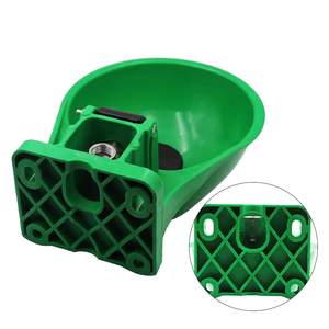 Bebedouro Automático para Gado com Válvula de Aço Inoxidável Bebedouro de Plástico Reforçado para Pecuária - Product Image 4