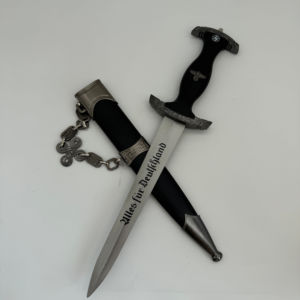ดาบเหล็กแมงกานีสแบบตัดเฉือน สำหรับการสำรวจ ของสะสมโลหะสมจริง ดาบ OEM สำหรับแสดงในภาพยนตร์ฮาโลวีน ดาบโจรสลัดของแท้ - Product Image 1