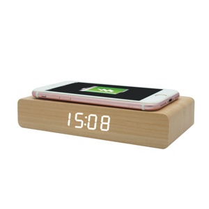 Đồng Hồ Báo Thức 2 Trong <span class=keywords><strong>1</strong></span> Evertop, Đồng Hồ Để Bàn Kỹ Thuật Số Bằng Gỗ Thông Minh Hiện Đại Sạc Không Dây Có Đèn Led - Product Image 2
