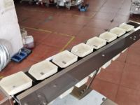 Machine d'emballage verticale multifonctionnelle automatique pour chips de banane et snacks soufflés avec injection d'azote