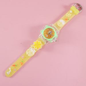 カスタムロゴOEM漫画クォーツウォッチ白ウサギパターンアクリルダイヤルPVCバンド耐水性10mオートデート湖南製 - Product Image 2