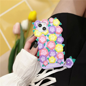 Funda de teléfono de silicona suave con diseño 3D para <span class=keywords><strong>Iphone</strong></span>, Funda personalizada con diseño de flor para <span class=keywords><strong>Iphone</strong></span> 7 7Plus X XS <span class=keywords><strong>XR</strong></span> <span class=keywords><strong>11</strong></span> 12 13 Pro Max - Product Image 3
