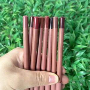Crayon à lèvres minéral végétalien haute pigmentation, waterproof, longue tenue, anti-transfert, maquillage marque privée - Product Image 4