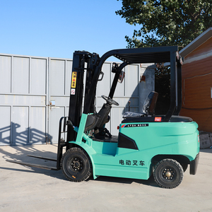 Carrello Elevatore da Magazzino 3 Tonnellate CE, Carretilla 4x4, Mini Elevatore Elettrico con Sedile, Idraulico al Litio 4WD - Product Image 3