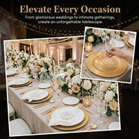Assiettes de présentation dorées durables de 13 pouces, rondes, en plastique, décoratives en forme de chaîne, en gros pour la mise en table de mariage, de fête ou d'événement