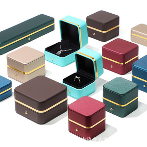 Wholesale Supplier Luxury Customized Jewelry <b>Box</b> Rounded-corner PU Leather Jewelry <b>Box</b> <b>for</b> Rings Pendants <b>Bracelets</b> with ISO9001 - Product Image 3