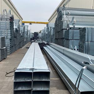 Tuyau carré sans soudure en acier au carbone haute résistance ASTM 1045 pré-enduit et galvanisé à chaud - Product Image 3