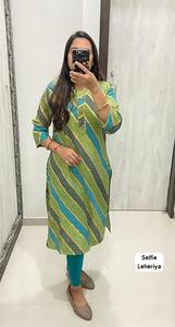 Nouvelle collection de kurtis droits imprimés Lehariya avec pantalon pour les célébrations traditionnelles comme Diwali Eid et Navratri - Product Image 5