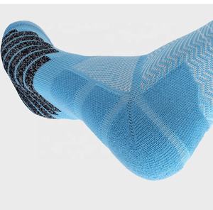 Chaussettes de sport épaisses en tissu éponge pour hommes et femmes, chaussettes de basket-ball, chaussettes de sport pour hommes et femmes - Product Image 6