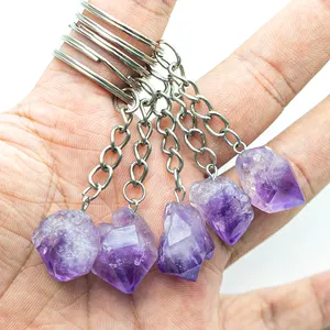 Natural Crystal Healing Stone Keychain Amethyst Flower Keychains Irregular Rough Quartz Reiki Healing Gemstone Dangle Pendant