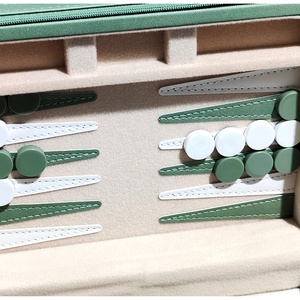 Mini <span class=keywords><strong>gioco</strong></span> da viaggio <span class=keywords><strong>a</strong></span> <span class=keywords><strong>dama</strong></span> magnetica e tavola da 9 pollici in elegante custodia in similpelle classico <span class=keywords><strong>gioco</strong></span> da tavolo di strategia - Product Image 2