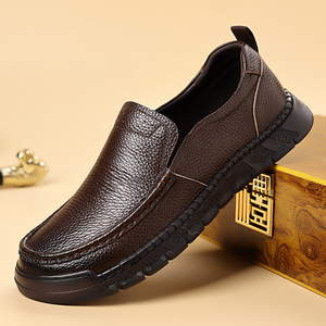 Mocasines de cuero genuino para hombre, punta redonda, sin cordones, suela de goma, zapatos casuales para todas las temporadas - Product Image 3