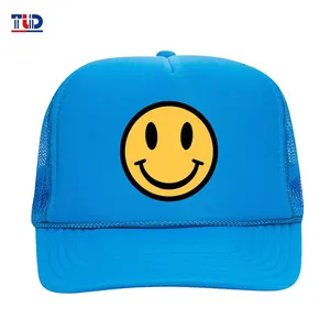 Ayarlanabilir mavi hafif kavisli ağız Snapback şapka üreticisi özel baskı Mesh şoför şapkası ile ön halat