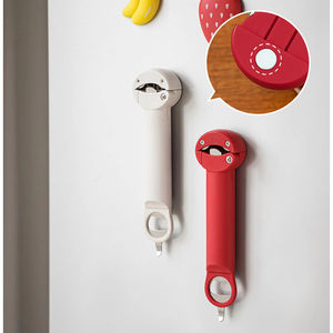 Abridor de Frascos y Botellas Retráctil de Acero Inoxidable con Mango Engrosado y Función de Destornillador, Utensilio Funcional para Hotel, Venta al por Mayor - Product Image 1