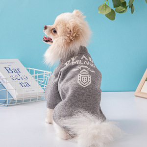 Suéter para Perro de Diseño de Lujo, Talla XXS, Venta al Por Mayor de Fábrica, Ropa Moderna para Mascotas de Poliéster con Diseño de Corazón, para Todas las Temporadas - Product Image 2