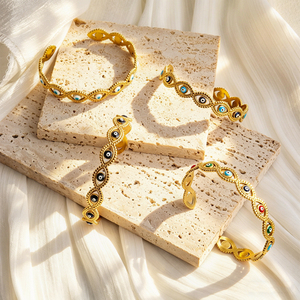 Bracciale Aperto di Alta Gamma in Acciaio Inossidabile Placcato Oro 18k con <span class=keywords><strong>Occhio</strong></span> Blu Traforato e Gocce d'Olio, Bracciale Regolabile alla Moda con Motivo <span class=keywords><strong>Occhio</strong></span> di Allah - Product Image 4