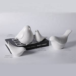 त्योहार घर टेबलटॉप सजावट के लिए सजावटी सुंदर छोटे चीनी मिट्टी के बरतन - Product Image 3