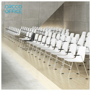 Silla de Auditorio de Plástico Apilable con Respaldo Negro, Diseño Original para Sala de Lectura, Escuela, Universidad, Entrenamiento, Iglesia - Product Image 3
