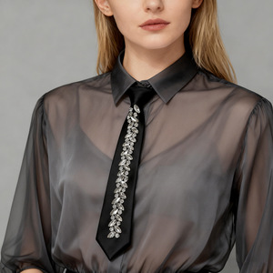 Nœud Papillon en Strass Noir Monochrome Sans Nœud pour Femme, Accessoire de Chemise Style Preppy, Corsage - Product Image 1