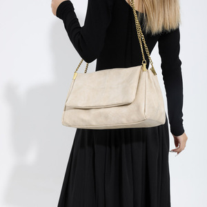 Bolso de gran capacidad para mujer, nuevo bolso bandolera con cadena estilo veraniego, bolso de hombro retro de moda. - Product Image 2