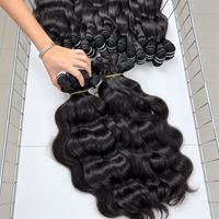 Rambut Kamboja Alami Bergelombang, Bundel Rambut Manusia Mentah, Vendor Rambut Gelombang Alami, Ekstensi Rambut Grosir