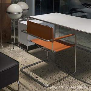 Chaise en acier inoxydable Bauhaus, chaise de bureau ergonomique noire, design moderne, chaise de salon - Product Image 2