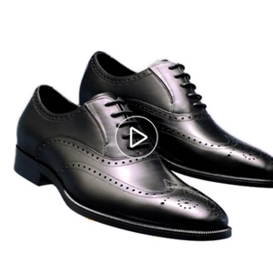 Chaussures Oxford de mariage formelles pour hommes, en cuir véritable de luxe, faites à la main, avec design perforé au laser, style vintage, confortables - Product Image 6
