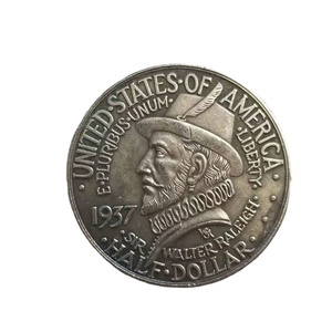 Riproduzione della Moneta Commemorativa USA da Mezzo Dollaro 1937, Isola Roanoke, Sir Walter Raleigh, Placcata in Argento - Product Image 1