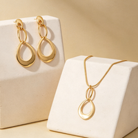 Collier pendentif long en forme de goutte d'eau entrelacée avec boucle creuse, style minimaliste chic et massif, pour femme, idéal pour le quotidien et le bureau, parure de bijoux tendance.