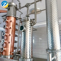 Systèmes de distillation ZJ : Alambics traditionnels et à colonne en cuivre haute performance, Alambic à colonne moderne pour distillerie, Alambic tout-en-un